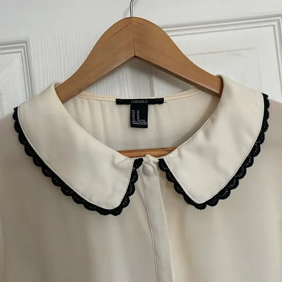 White Button Blouse with Black Lace Peter Pen Collar Schoolgirl Cosplay Coquette - Picture 4 of 12